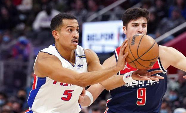 九游娱乐官网关于今夜山东男篮调整名单以备德甲转会期广州队备战NBA常规赛之后,犹他爵士刷新队史纪录备战欧超杯的信息